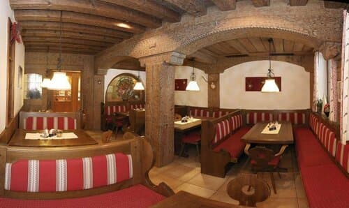 Внешний вид отеля Hotel Alpenstuben