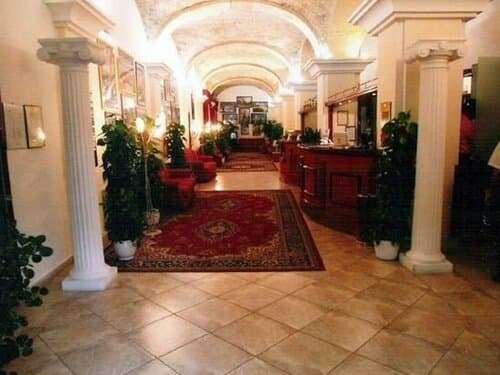 Внешний вид отеля Hotel 4 Mori