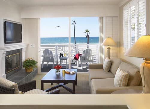 Внешний вид отеля Beach House Hotel at Hermosa Beach