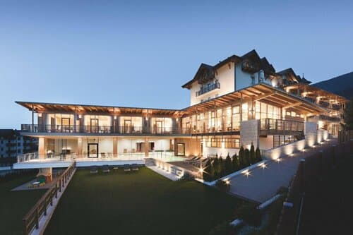 Внешний вид отеля Corona Dolomites Hotel