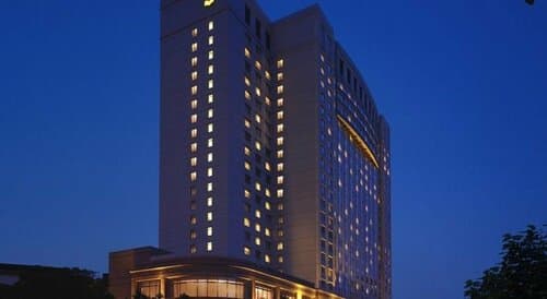 Внешний вид отеля Shangri-la