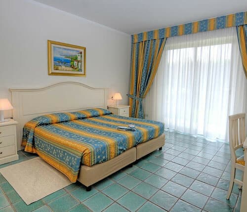 Внешний вид отеля Hotel Del Golfo