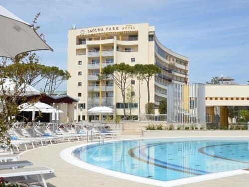 Внешний вид отеля Laguna Park Hotel в Сан-Микеле-аль-Тальйаменто