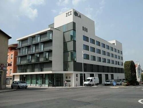 Внешний вид отеля Mercure Villefranche en Beaujolais Ici & La в Вильфранш-сюр-Соне