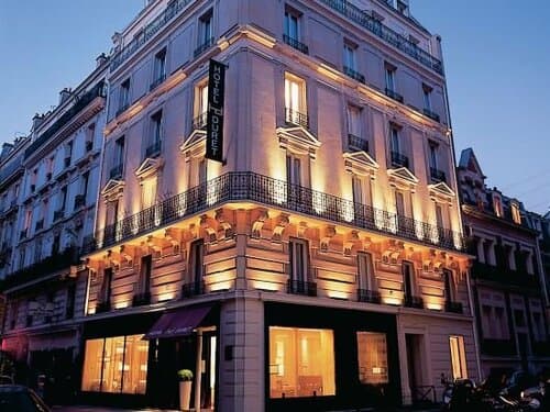 Внешний вид отеля Hotel Duret в Шайо