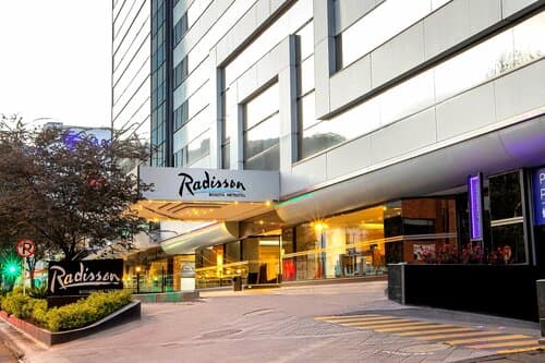 Внешний вид отеля Radisson Bogota Metrotel