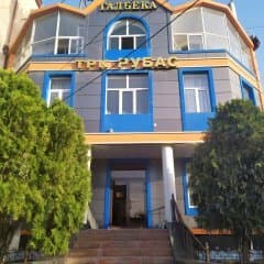 Внешний вид отеля Галбека в Дербенте