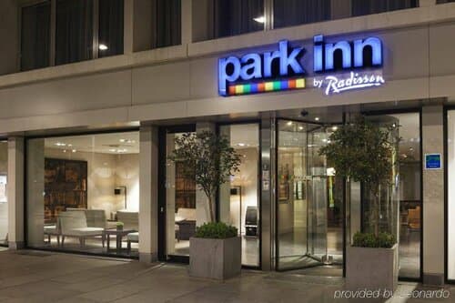 Внешний вид отеля Park Inn by Radisson Antwerp City Centre в Антверпене