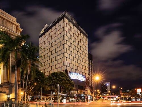 Внешний вид отеля Mercure Brisbane King George Square в Большом Брисбене