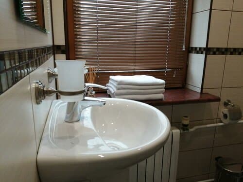 Внешний вид отеля Циркус в Мещанском районе