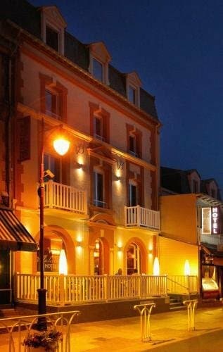 Внешний вид отеля Hotel Villa les Bains 