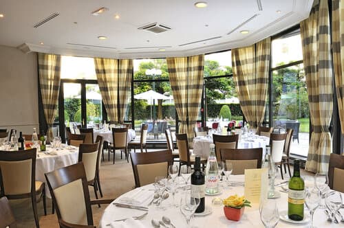 Внешний вид отеля Warwick Reine Astrid Lyon