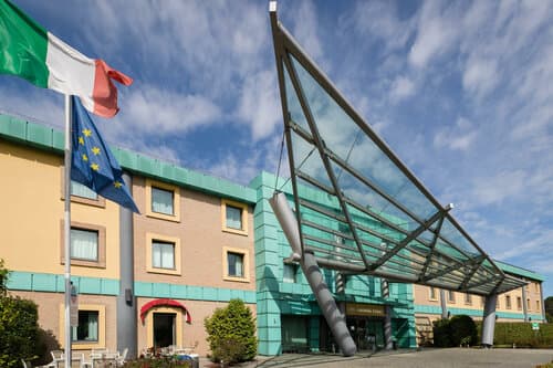 Внешний вид отеля Crowne Plaza Milan Malpensa Airport by IHG