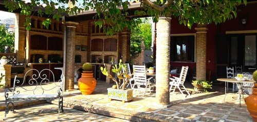 Внешний вид отеля Villa Chiarenza Maison d'Hôtes