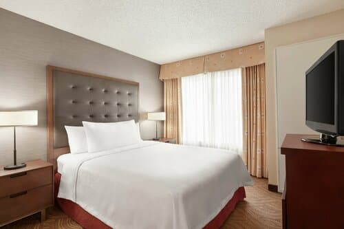 Внешний вид отеля Homewood Suites by Hilton Oakland Waterfront