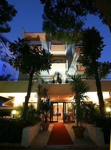 Внешний вид отеля Hotel Aldebaran