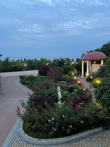 Внешний вид отеля Варваци