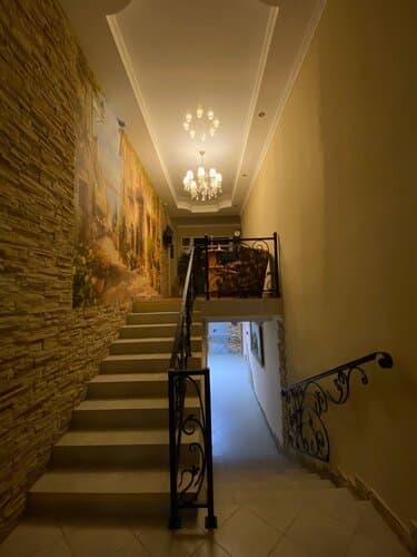 Внешний вид отеля Мон Мишель в Нижнем Джемете