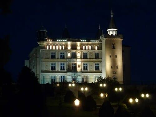 Внешний вид отеля Lyon Faubourg в Франции