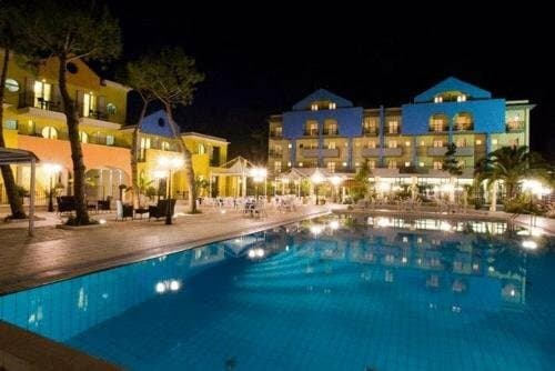 Внешний вид отеля Hotel Parco dei Principi