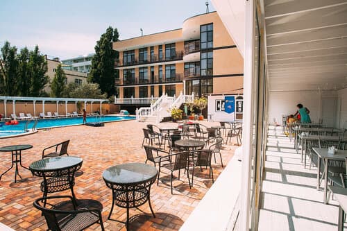 Внешний вид отеля Miracle & N в Нижнем Джемете