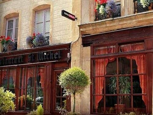 Внешний вид отеля Le Saint-Michel