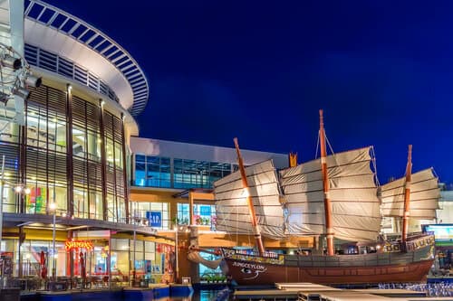 Внешний вид отеля Holiday Inn Express Phuket Patong Beach Central в Патонге