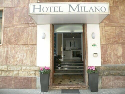 Внешний вид отеля Hotel Milano
