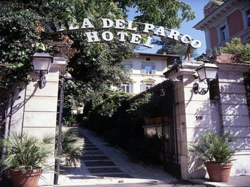 Внешний вид отеля Hotel La Ville