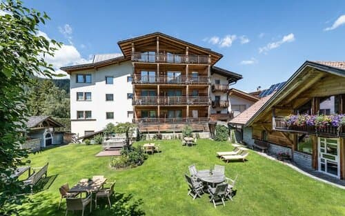 Внешний вид отеля Sporthotel Exclusive