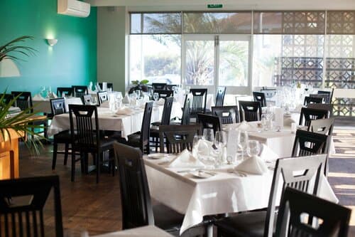Внешний вид отеля Hospitality Geraldton SureStay Collection by Best Western