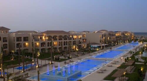 Внешний вид отеля Jaz Bluemarine в Красном Море