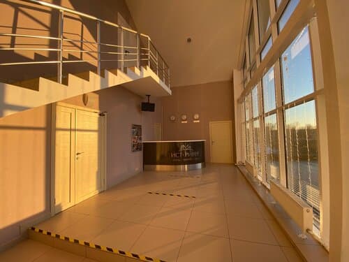 Внешний вид отеля Ист Ривер