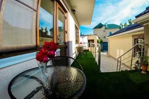 Внешний вид отеля Релакс в Тонком мысе