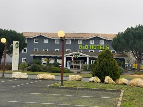Внешний вид отеля B&b Hôtel Bordeaux Mérignac Aéroport в Мериньяке