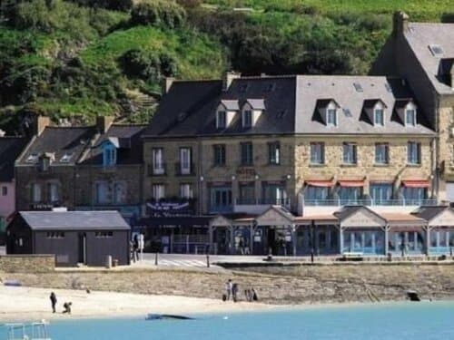 Внешний вид отеля La Mere Champlain