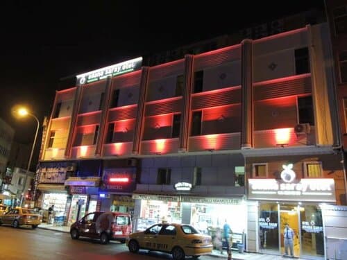 Внешний вид отеля Adana Saray