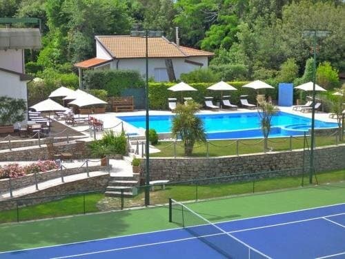 Внешний вид отеля Hotel Bristol