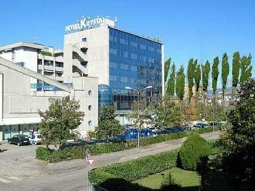 Внешний вид отеля Hotel Krystal