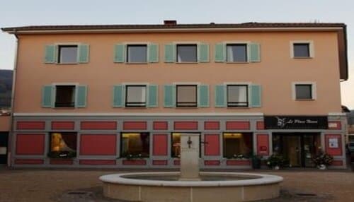 Внешний вид отеля Le Place Neuve