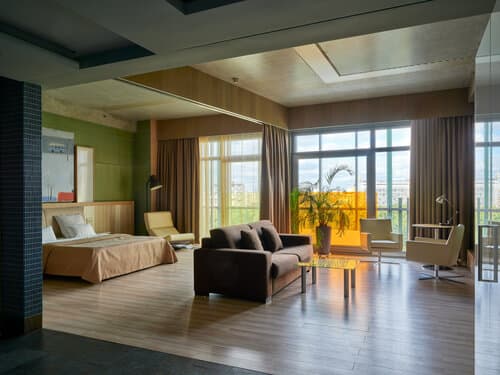 Внешний вид отеля Garden Embassy в Мещанском районе