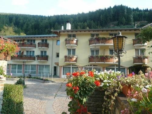 Внешний вид отеля Sporthotel Zoll