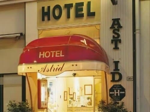 Внешний вид отеля Hotel Astrid Caen Centre