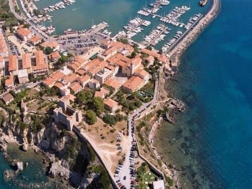 Внешний вид отеля Hotel Il Telamonio