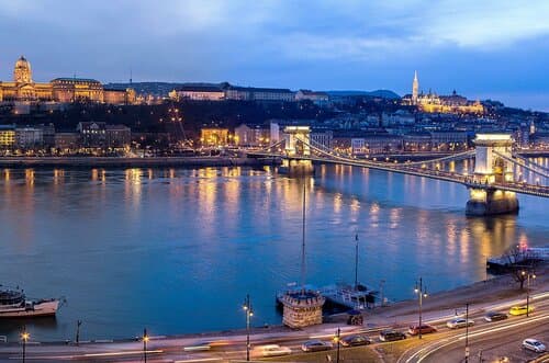 Внешний вид отеля InterContinental Hotels Budapest