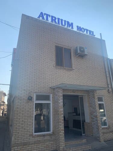 Внешний вид отеля Atrium Hotel в Бухаре