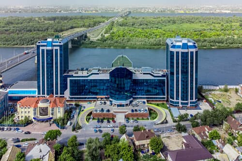 Внешний вид отеля Marins Grand Hotel Астрахань в Астрахани
