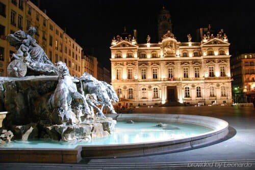 Внешний вид отеля Hôtel Le Roosevelt в Лионе