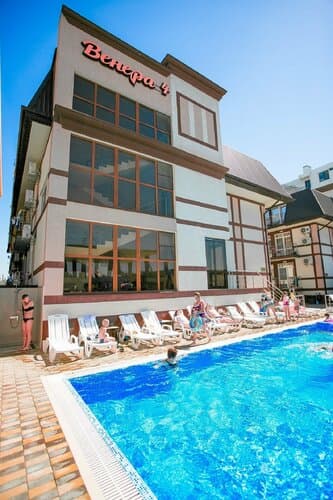 Внешний вид отеля Венера-4 корпус 1 в Витязево