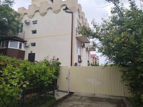 Внешний вид отеля Четыре Лилии в Сукко